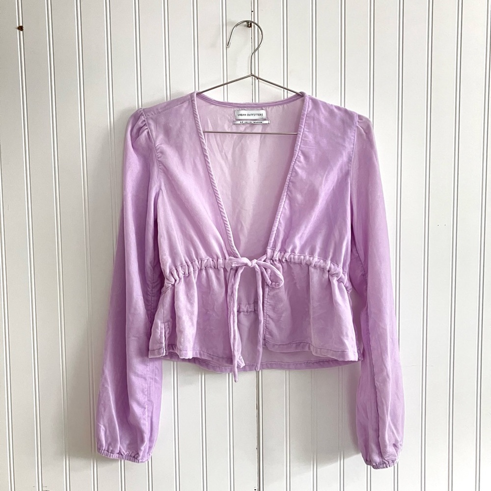 URBAN OUTFITTERS Velvet Peasant Top